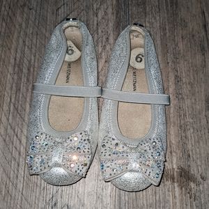 Stuart Weitzman Silver Flats